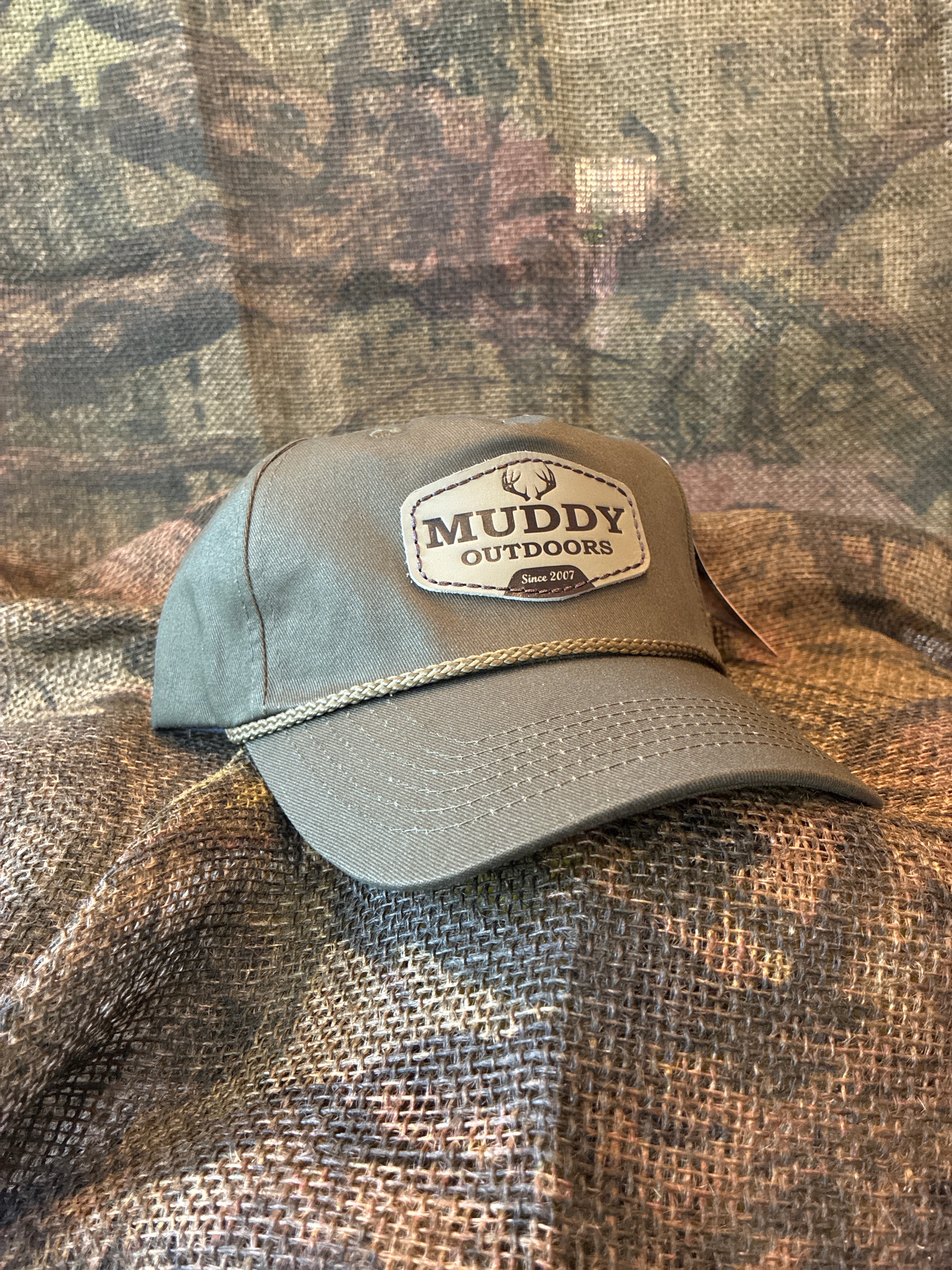 Muddy Hat