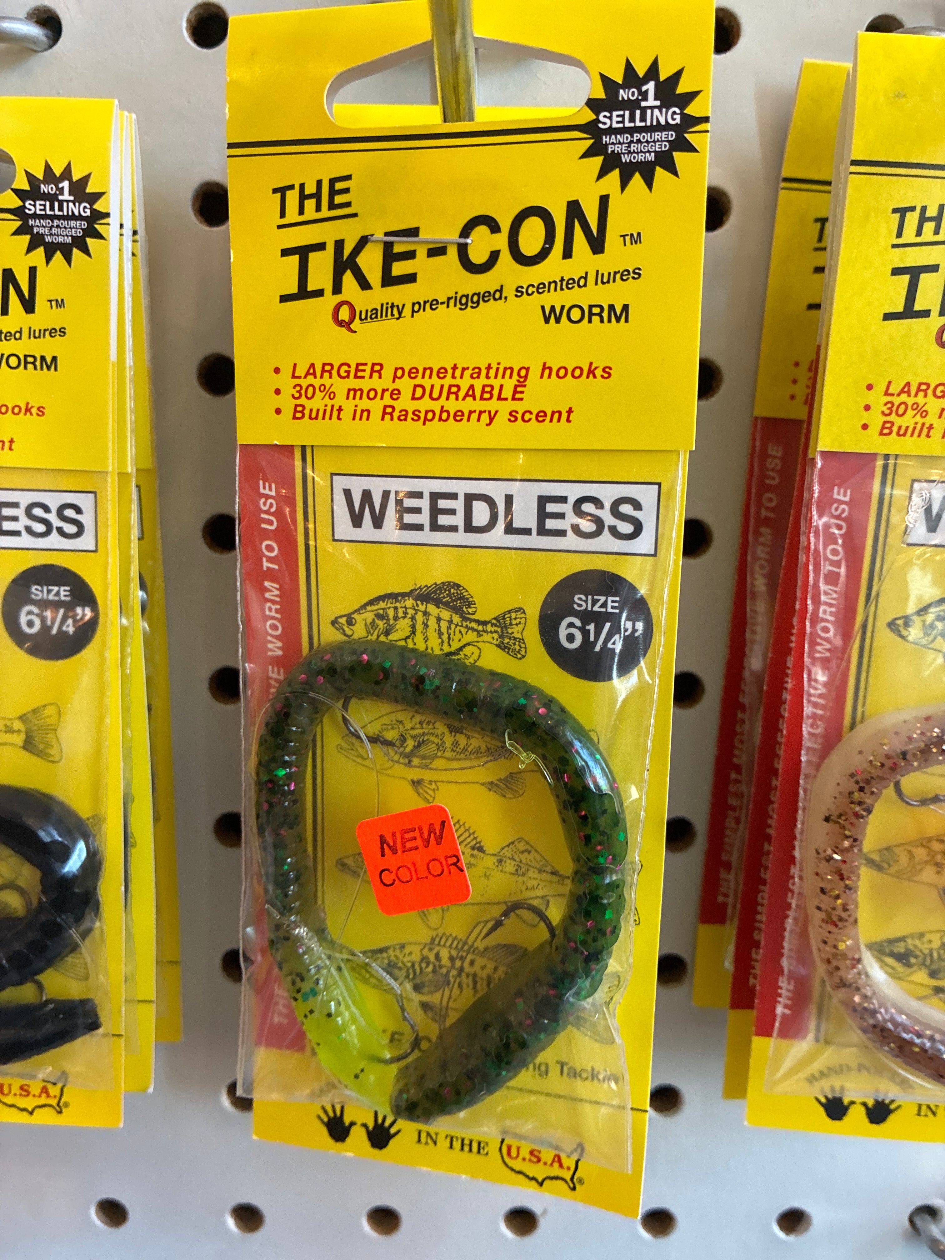 IKE-CON Weedless 6.25'' Candy Wtml/FC Tail