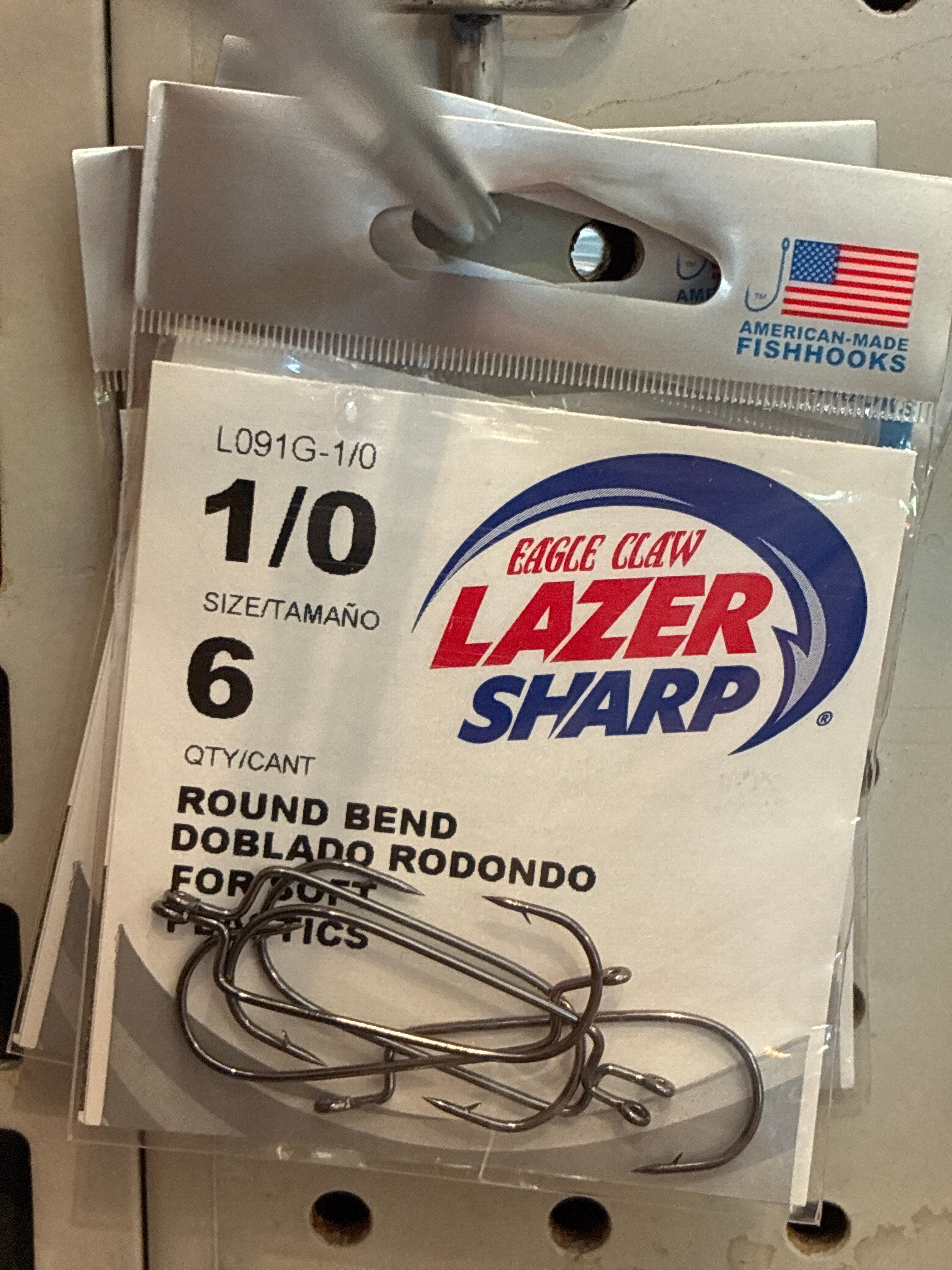 EA Lazer Worm Round Bend 1/0 Gold 6pk