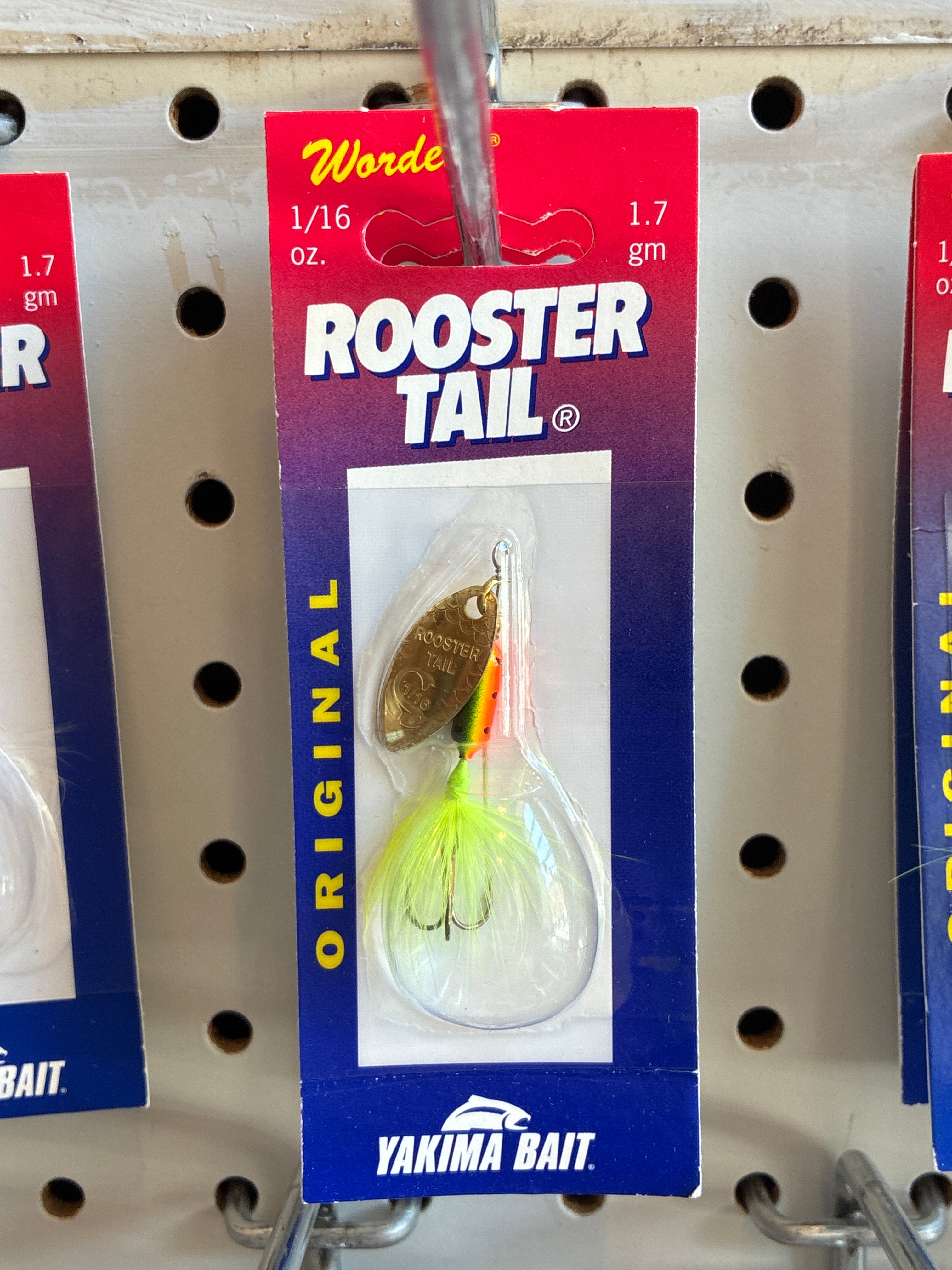 Yakima Rooster Tail 1/16oz Swing Gold; FireTiger