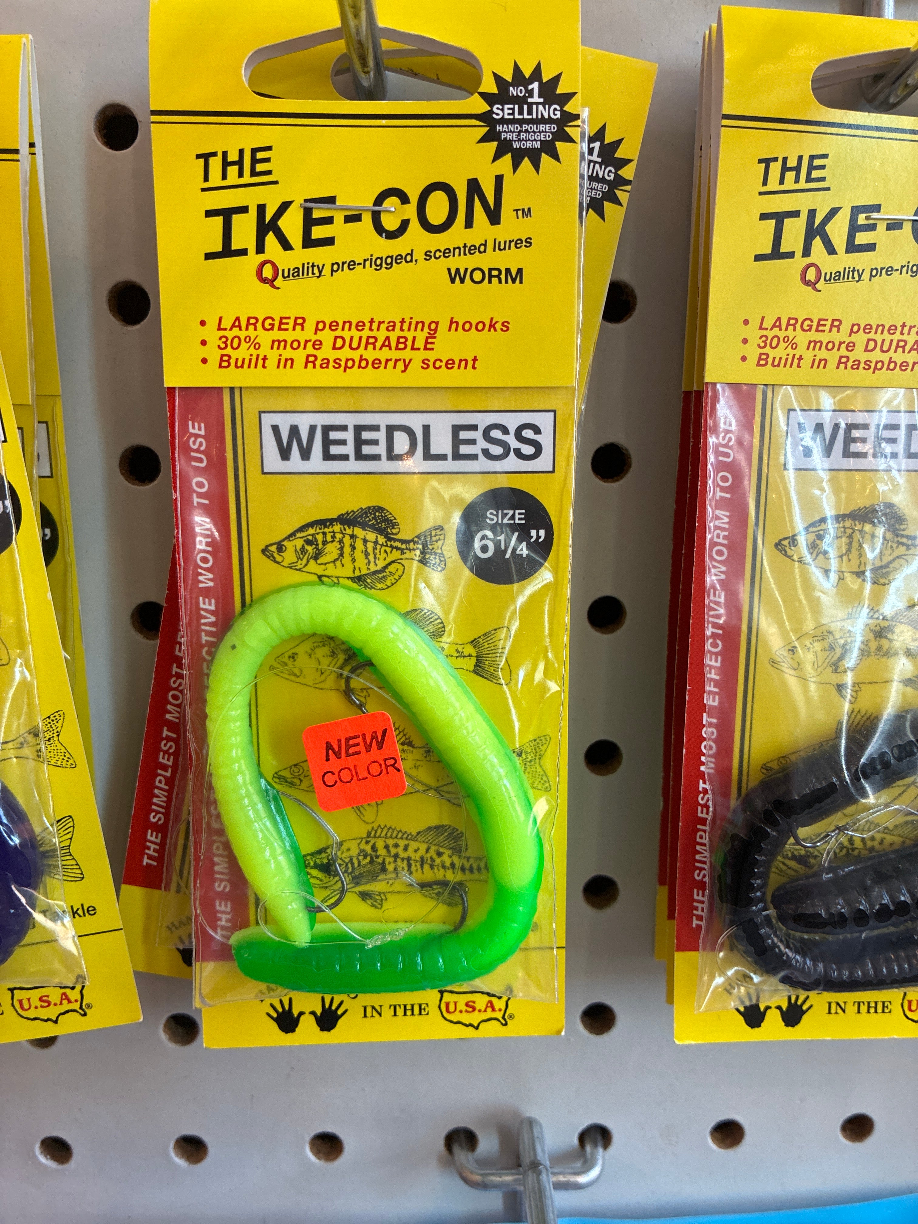 IKE-CON Weedless 6.25'' Green/Cht Twist 1pk
