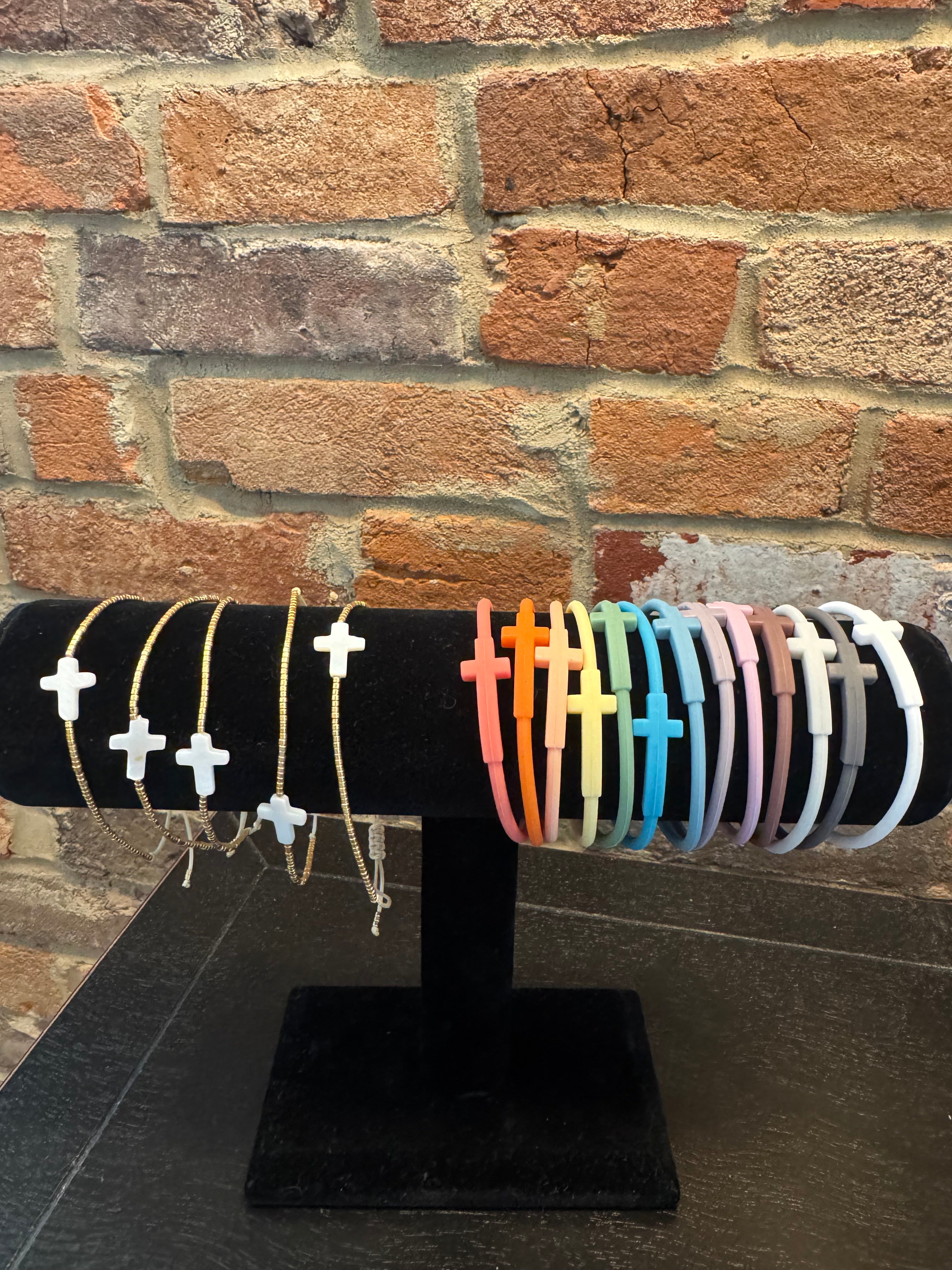 cross bracelet
